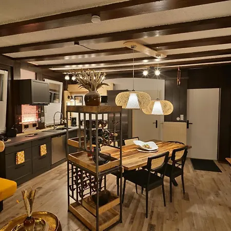 Yellow Lounge Schwarzwald - Mit Veranda Apartment *