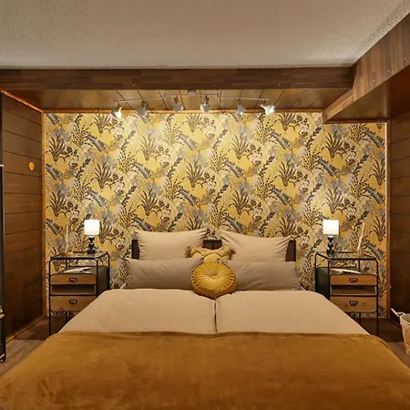 Yellow Lounge Schwarzwald - Mit Veranda *